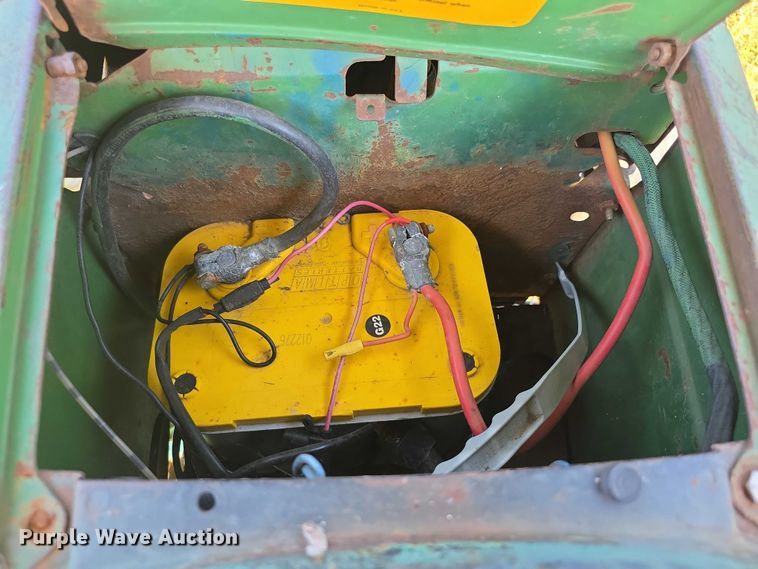 image for item DZ6105 1974 John Deere 2630A tractor