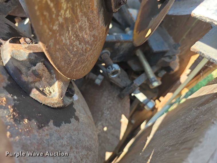 image for item DZ6106 Yetter disc closer units