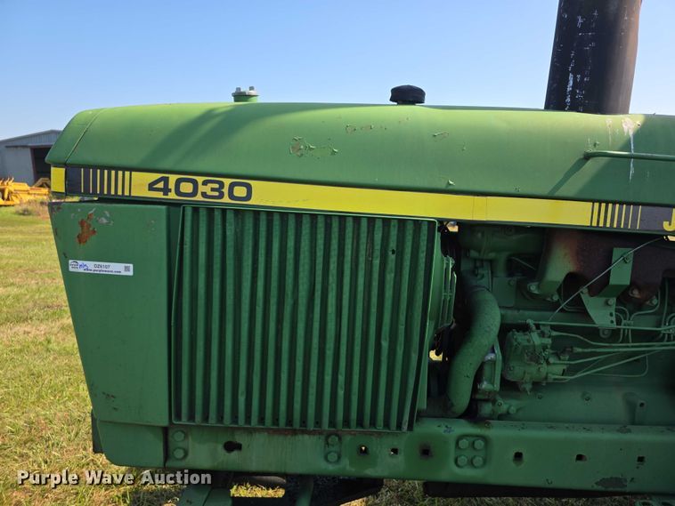 image for item DZ6107 1976 John Deere 4030W tractor