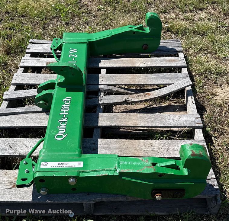image for item DZ8854 Quick-Hitch Ul-2W quick attach three point hitch