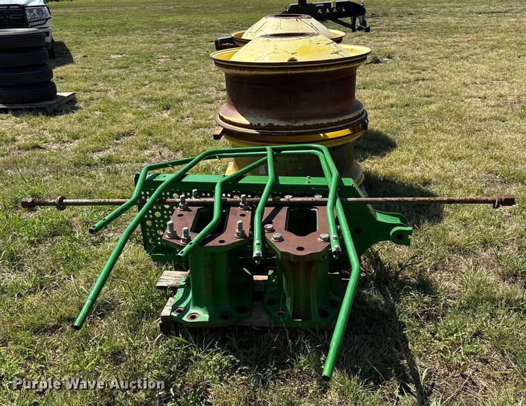 image for item DZ8864 John Deere combine dual wheel set