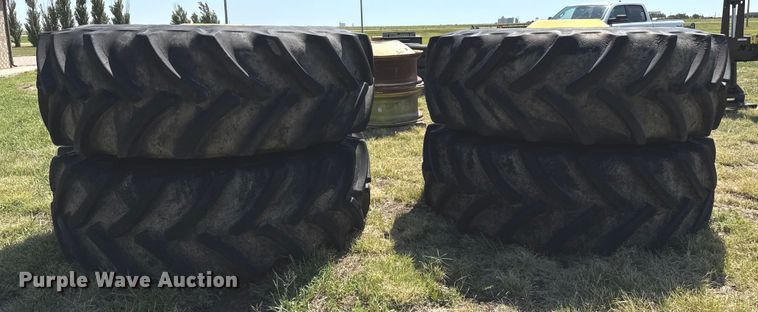 image for item DZ8865 (4) tires and wheels