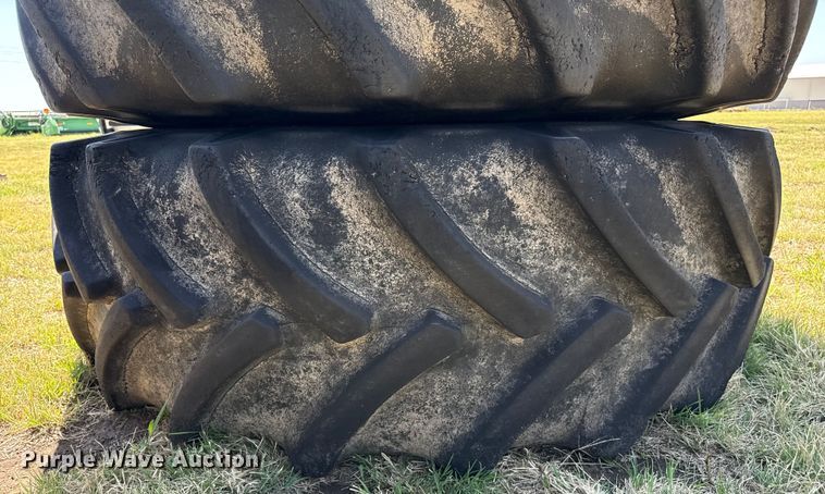 image for item DZ8865 (4) tires and wheels