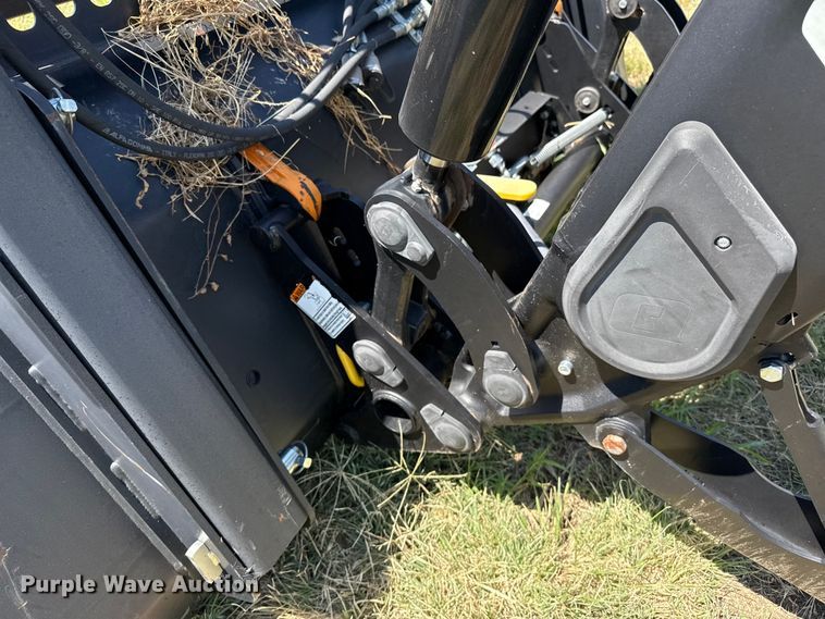 image for item DZ8867 2019 ALO Quicke Q6M loader