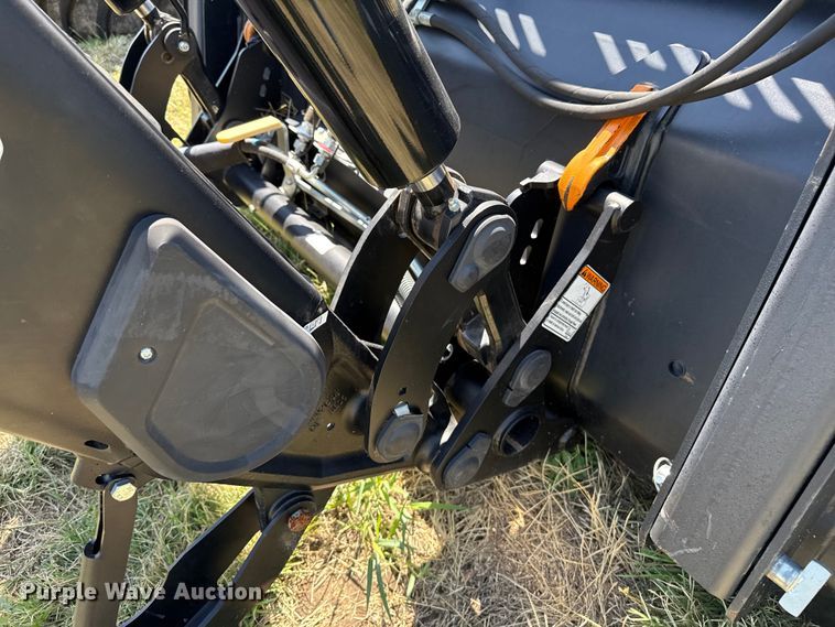 image for item DZ8867 2019 ALO Quicke Q6M loader