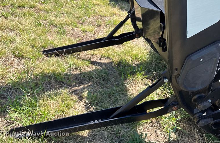 image for item DZ8867 2019 ALO Quicke Q6M loader