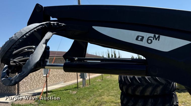 image for item DZ8867 2019 ALO Quicke Q6M loader