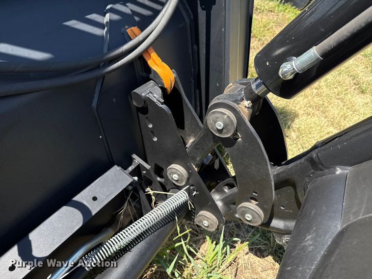 image for item DZ8867 2019 ALO Quicke Q6M loader