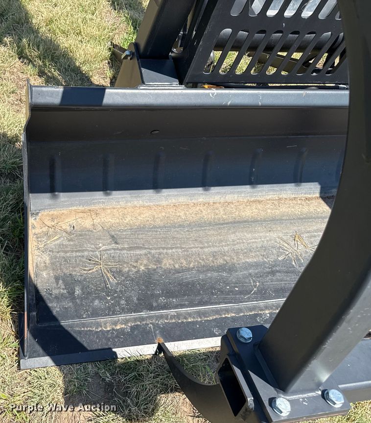 image for item DZ8867 2019 ALO Quicke Q6M loader