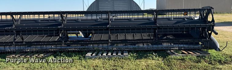 image for item DZ8882 Agco Dynaflex 9250 flex draper head