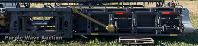 image for item DZ8882 Agco Dynaflex 9250 flex draper head