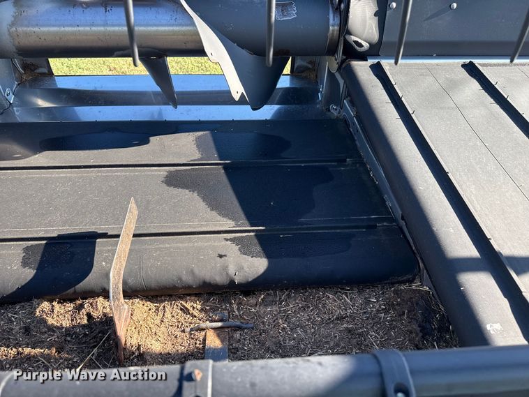 image for item DZ8882 Agco Dynaflex 9250 flex draper head