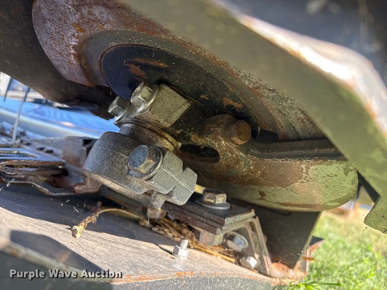 image for item DZ8882 Agco Dynaflex 9250 flex draper head