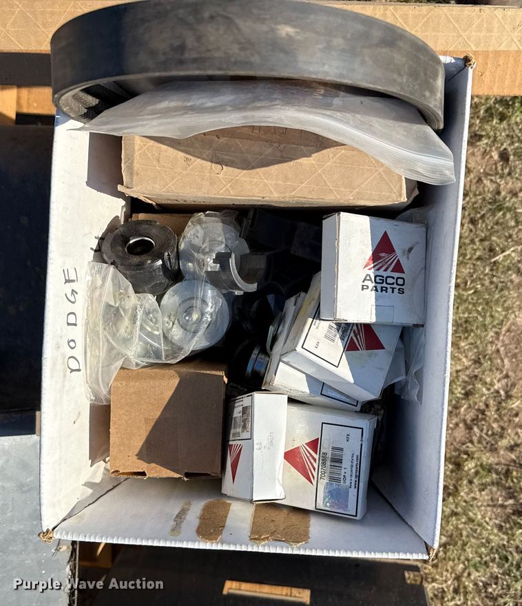 image for item DZ8882 Agco Dynaflex 9250 flex draper head