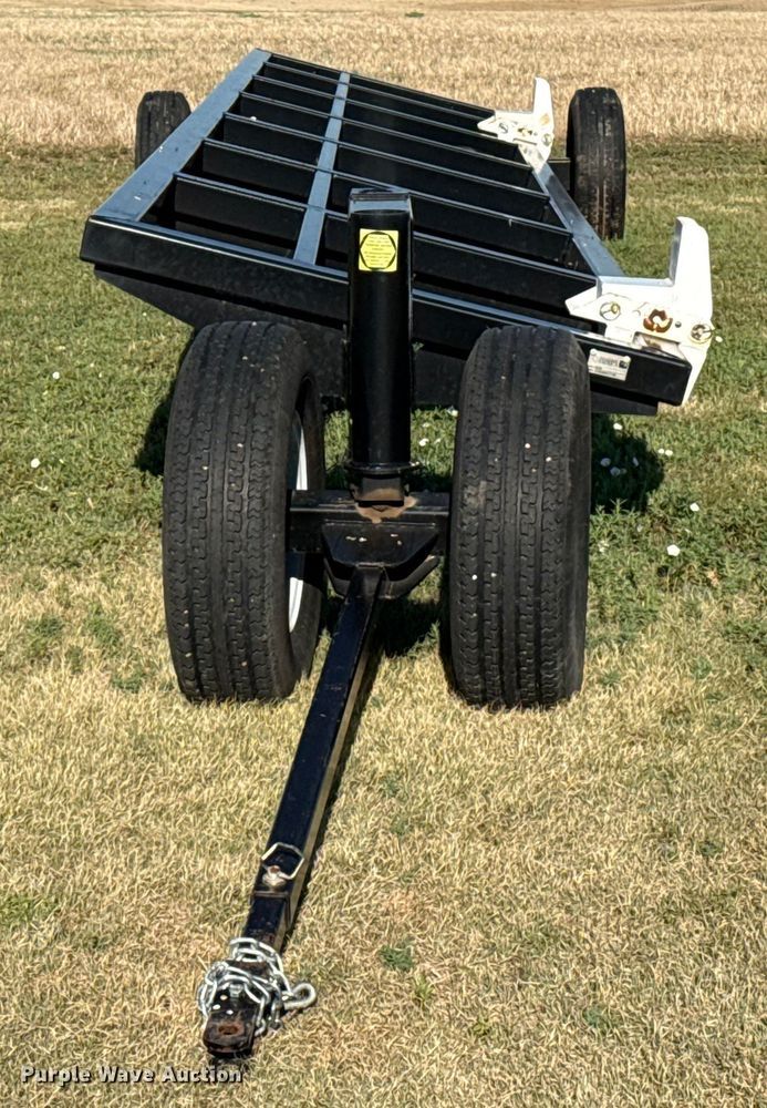 image for item DZ8883 Industrias America 430 header trailer