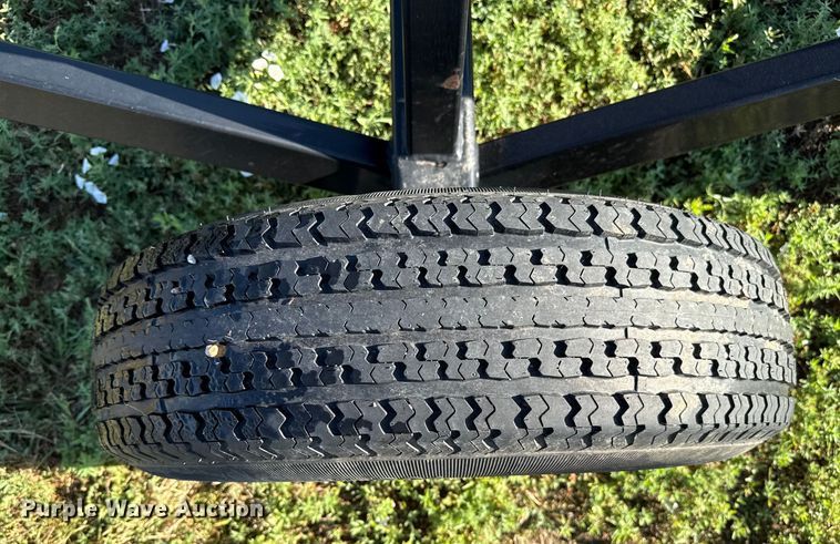 image for item DZ8883 Industrias America 430 header trailer