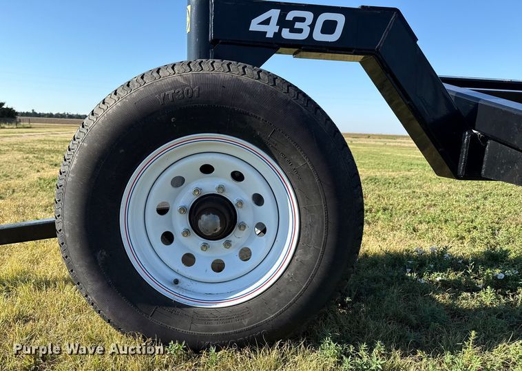 image for item DZ8883 Industrias America 430 header trailer