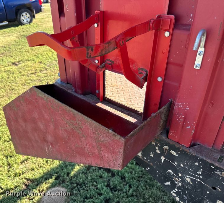 image for item DZ8885 1977 Chevrolet C65 grain truck