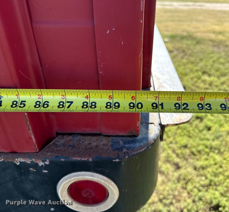 image for item DZ8885 1977 Chevrolet C65 grain truck