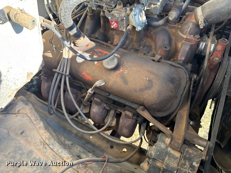 image for item DZ8885 1977 Chevrolet C65 grain truck