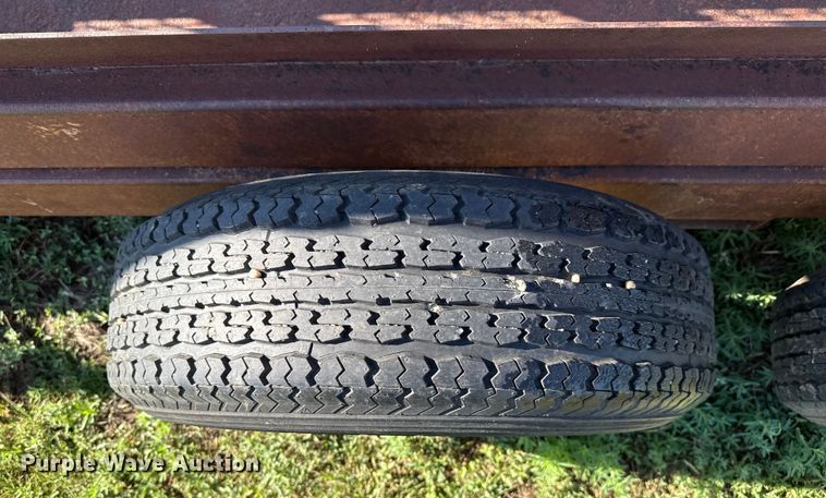 image for item DZ8886 Hay bale feeder wagon