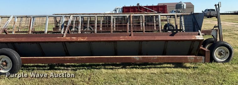 image for item DZ8887 Hay bale feeder wagon