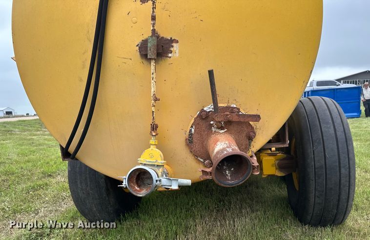 image for item EB2828 Better Bilt manure spreader