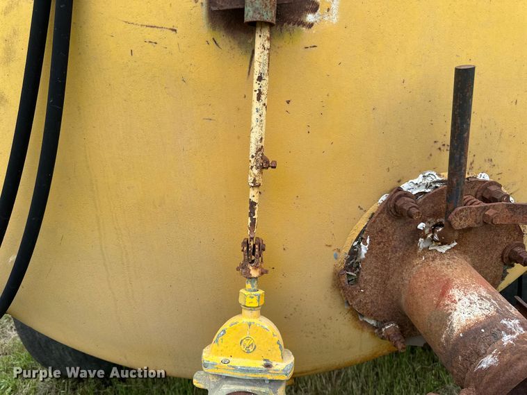 image for item EB2828 Better Bilt manure spreader