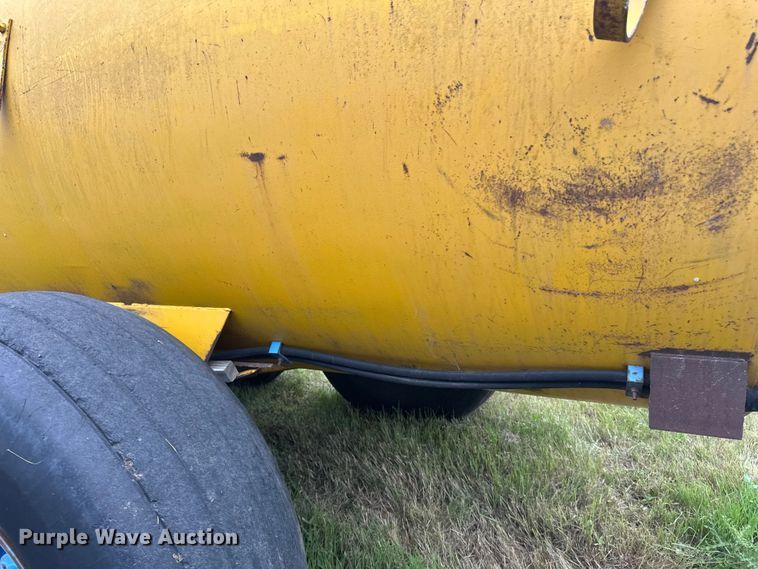 image for item EB2828 Better Bilt manure spreader