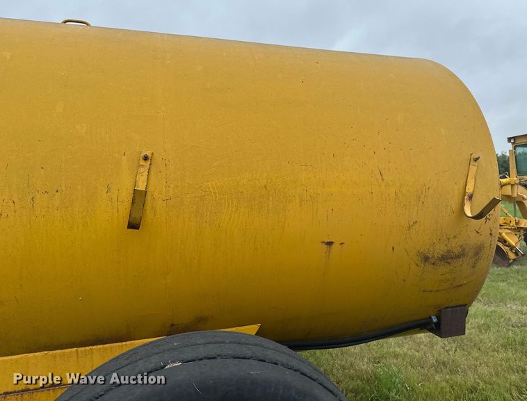 image for item EB2828 Better Bilt manure spreader