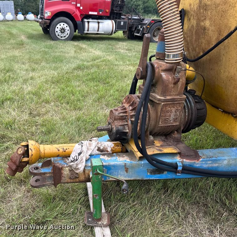 image for item EB2828 Better Bilt manure spreader