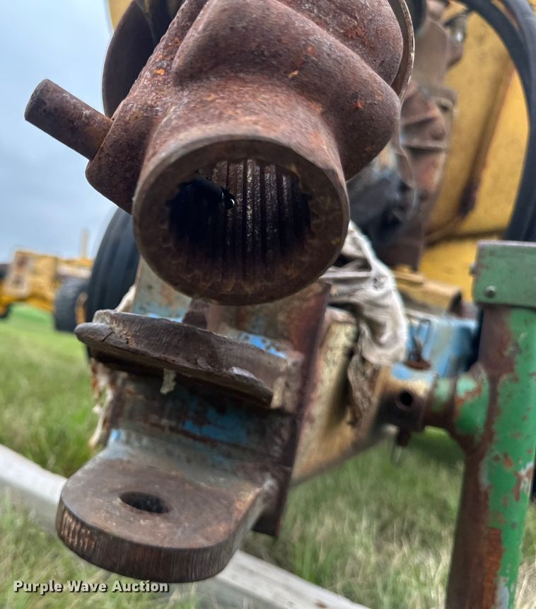 image for item EB2828 Better Bilt manure spreader