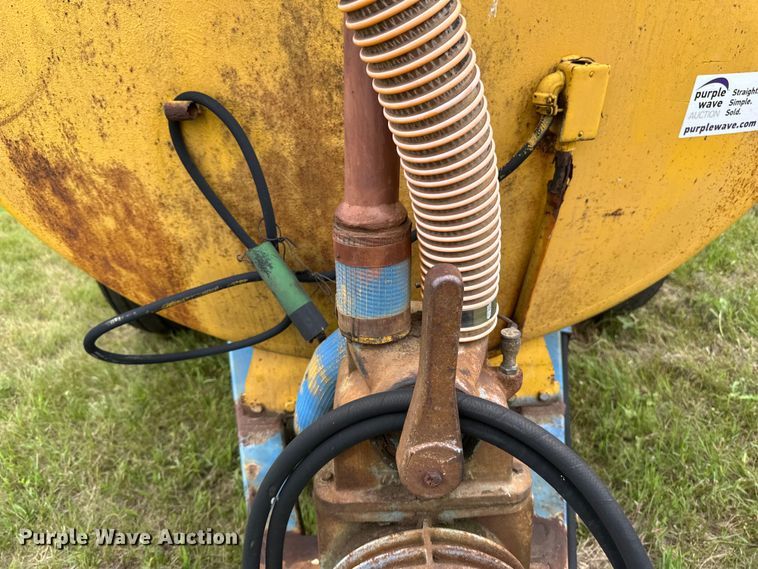 image for item EB2828 Better Bilt manure spreader