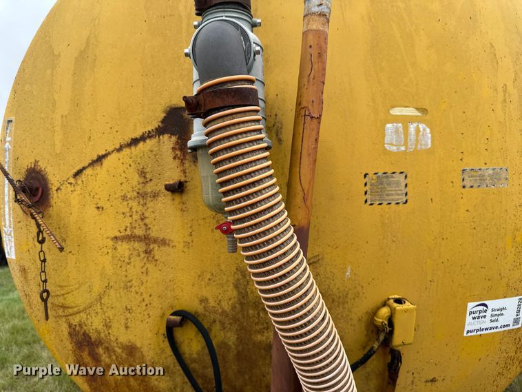 image for item EB2828 Better Bilt manure spreader