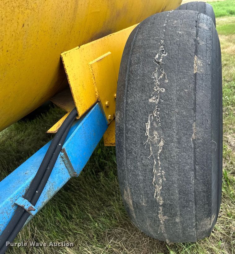 image for item EB2828 Better Bilt manure spreader