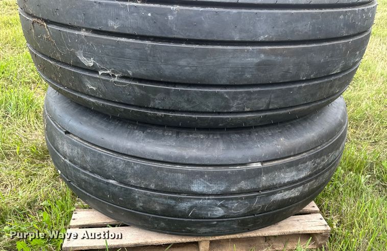 image for item EB2828 Better Bilt manure spreader