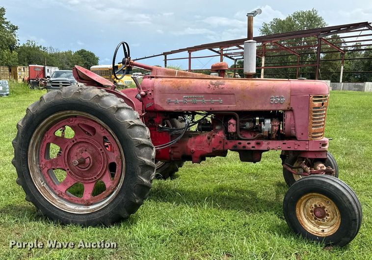 image for item ED4362 International Harvester Farmall 350 tractor