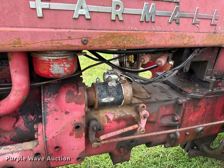 image for item ED4362 International Harvester Farmall 350 tractor