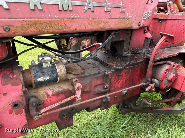image for item ED4362 International Harvester Farmall 350 tractor