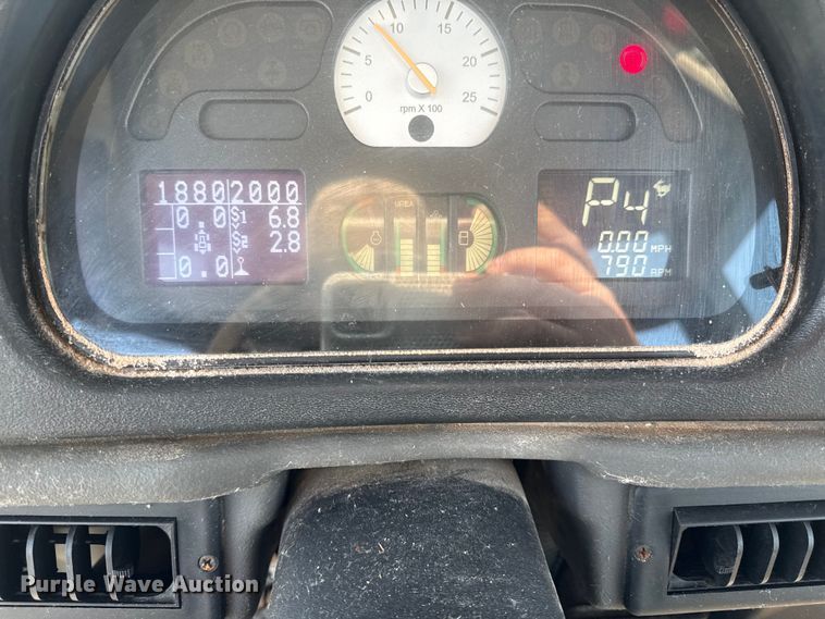 image for item ED4444 2016 AGCO Terragator 8400B spreader