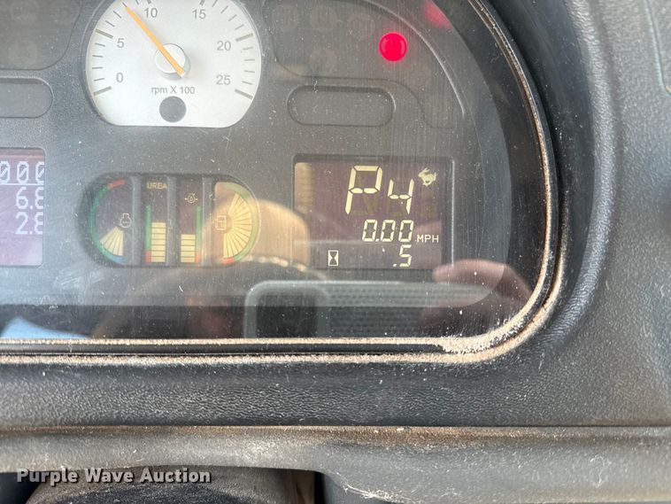 image for item ED4444 2016 AGCO Terragator 8400B spreader