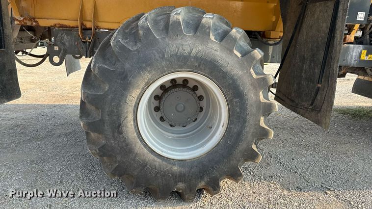 image for item ED4444 2016 AGCO Terragator 8400B spreader