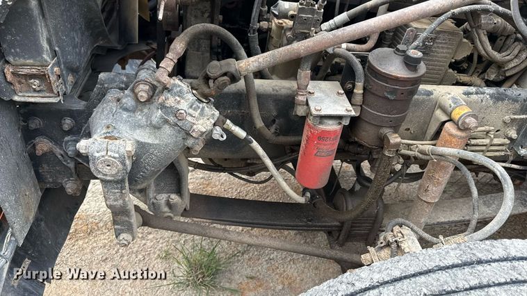 image for item ED4447 1999 Freightliner feed delivery truck