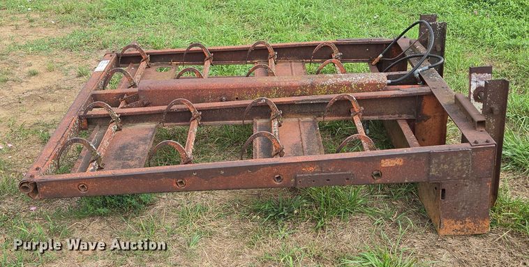 image for item EF1968 Bale accumulator grapple