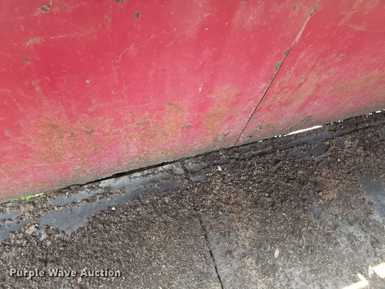 image for item EF3683 1984 Pondarosa livestock trailer