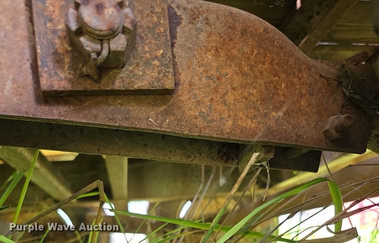 image for item EF3684 1981 Trail King 0651-1800 equipment trailer