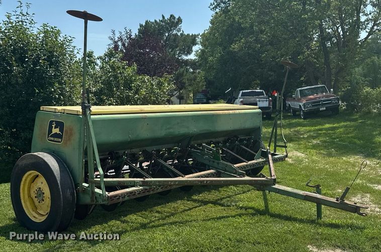 image for item EM2203 John Deere 8300 grain drill