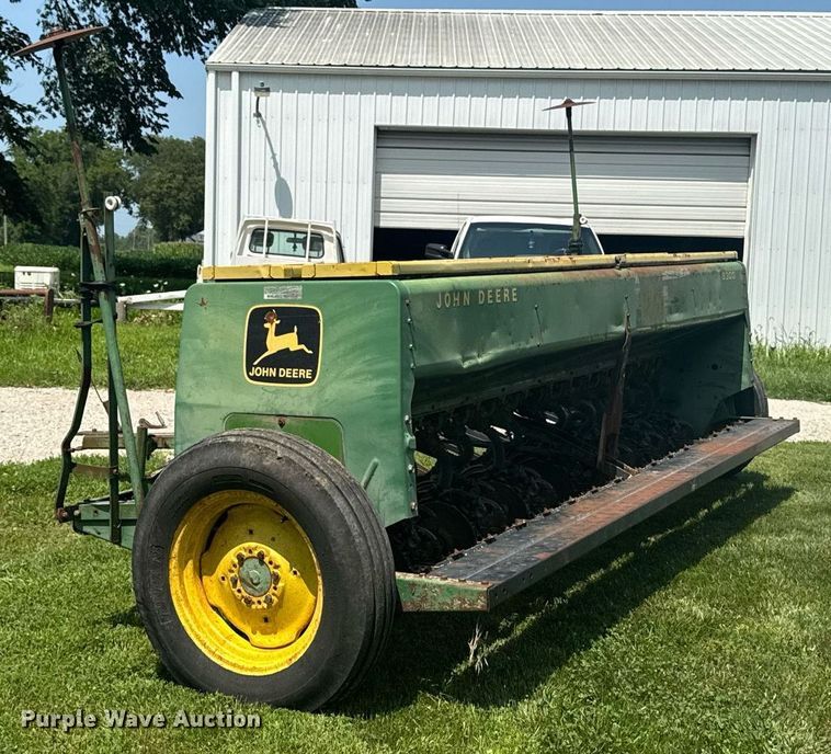 image for item EM2203 John Deere 8300 grain drill