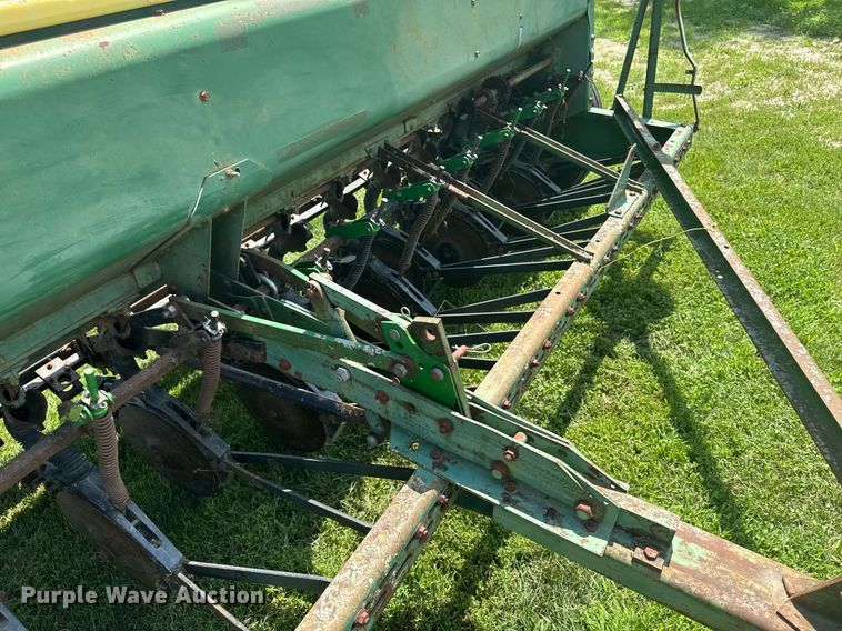 image for item EM2203 John Deere 8300 grain drill