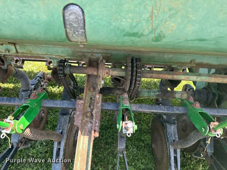 image for item EM2203 John Deere 8300 grain drill